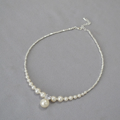 Elegante Collana di Perle Artificiali Gradate per Donna Grani Placcati in Argento Pendente con Strass Catena Girocollo Gioielli