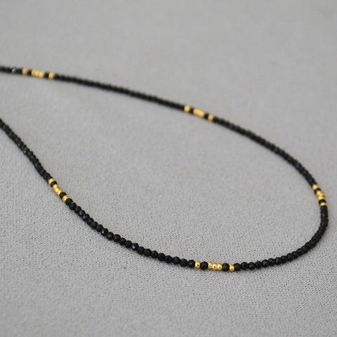 Minimalist Black Spinel Beaded Necklace For Women Handmade Copper Gold Plated Clavicle Chain Elegant Daily Jewelry