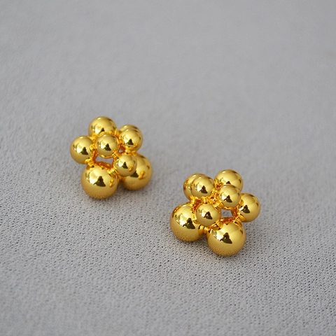 Orecchini a Bottone in Ottone Minimalisti Europei Perle Metalliche a Strati Forma di Fiore Per Donna Gioielli Placcati in Oro Eleganti Con Perno in Argento Sterling 925