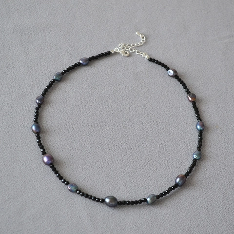 Collar Artesanal De Cuentas De Espinela Negra Y Perlas Barrocas De Agua Dulce Irregulares Para Mujer Joyería Vintage Elegante