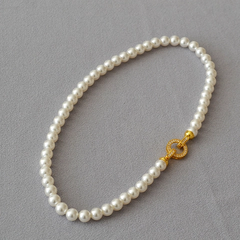 Collana di Lusso in Ottone Perla Artificiale Zirconia per Donna Elegante Chiusura con Perla Rotonda Catena a Clavicola Gioielli