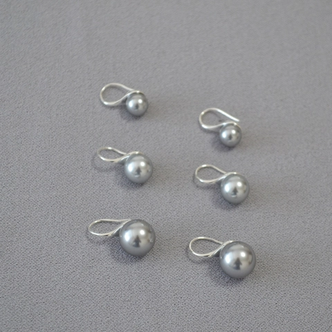 Orecchini a Goccia in Rame Placcato Argento con Perla Artificiale Grigia Rotonda per Donna Orecchini Pendenti Eleganti Gioielli