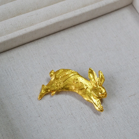 Broche de Conejo de Cobre Vintage Con Grabado de Estrella Luna Pin de Solapa de Animal Oro Mate Para Accesorios de Abrigo Mujer