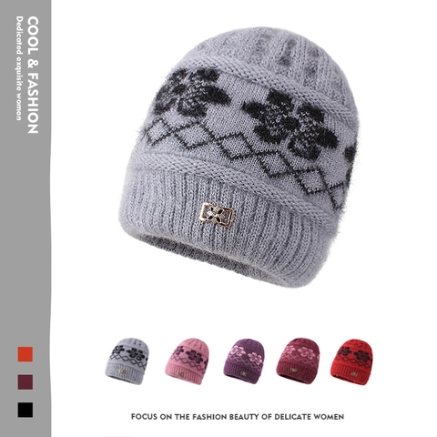 Bonnet en Tricot Chaud d'Hiver pour Femme Jacquard Motif Floral Avec Doublure en Velours Bonnet de Ski avec Décoration en Métal