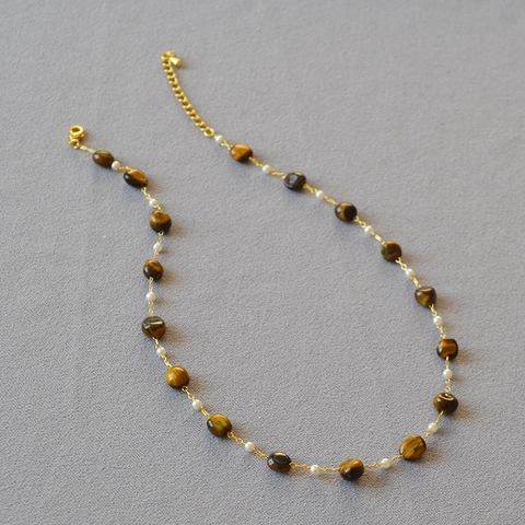 Collana con Perline in Pietra Occhio di Tigre e Perle Artificiali Donna Retro Stile Maillard Catena in Lega d'Oro
