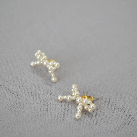 Pendientes de Botón con Lazo de Perla Artificial Tejidos a Mano Con Poste de Plata de Ley 925 Anillo de Moda de Alta Gama para Mujer