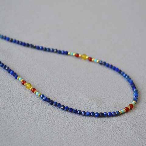 Collier de Perles en Lapis-lazuli Agate Rouge Turquoise Style Chinois Vintage Bracelet Choker en Pierre Naturelle Fait à la Main Femme Bijoux