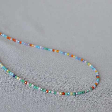 Collar de Cuentas de Circonia Colorida Hecho a Mano Latón Chapado en Oro Arcoíris Gargantilla de Cuentas Facetadas Joyería Minimalista Mujer