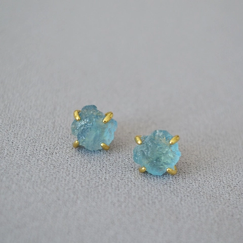 Minimalist Irregular Natural Aquamarine Amethyst Raw Stone Stud Earrings Brass Gold Plated With 925 Sterling Silver Earring Post Women Jewelry
