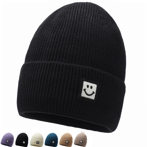 Bonnet en Maille avec Écusson Visage Souriant Style Japonais pour Hommes Femmes Chaud Hiver Maille Côtelée Ski Extérieur