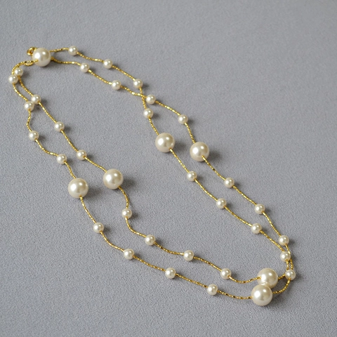 Elegante Collana a Catena Lunga con Perle Artificiali in Ottone Placcato Oro Stile Station per Donna Gioielli Minimalisti