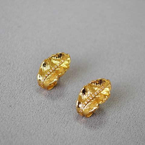 Lussuosi Orecchini a Bottone Foglia in Ottone Placcato Oro Con Perno in Argento Sterling 925 Zircone Elegante Gioielli Donna