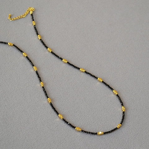 Collar de Cuentas de Espinela Negra Vintage Francés Hecho a Mano para Mujer Cadena de Clavícula de Cobre Chapado en Oro Joyería