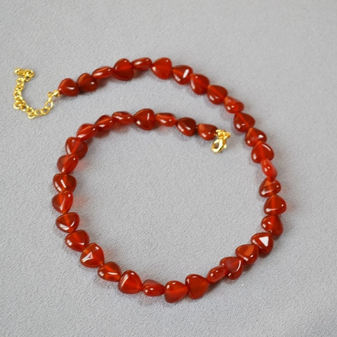 Französische Vintage Herzförmige Rote Achat Perlen Halskette Für Damen Minimalistische Schlüsselbeinkette Mit Goldlegierung