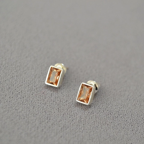 Orecchini a Bottone Rettangolari Minimalisti in Zirconia Ottone Geometrici Con Perno in Argento Sterling 925 per Donna