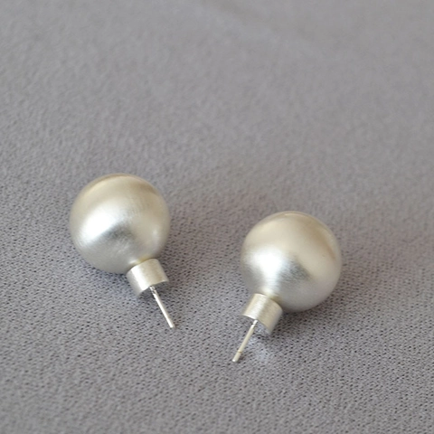 Pendientes de Botón Esféricos Cepillados Minimalistas Vintage para Mujer Pendientes de Bola Mate de Cobre Plateado Poste de Plata de Ley 925