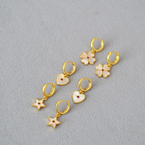 Orecchini a Bottone in Ottone Placcato Oro Madreperla Cuore Stella Quadrifoglio Donna Gioielli Intarsiati Strass