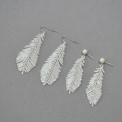 Handwoven White Feather Shape Seed Bead Drop Earrings With Artificial Pearl Copper Stud Hook Earrings Vintage Jewelry Women