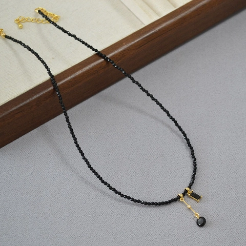 Collana Con Ciondolo in Perline di Spinello Nero Rame Placcato Oro Geometrico Strass Catena per Clavicola Gioielli Minimalisti Coreani Donna
