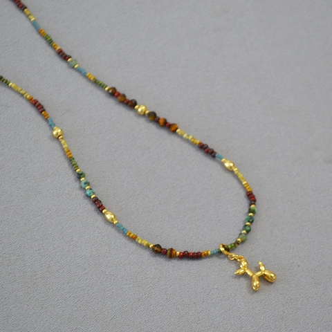 Collana di Perline Vintage Francese per Donna Perline Colorate Pietra Naturale Catena da Clavicola con Ciondolo a Forma di Cane Palloncino Placcato Oro Gioielli Regalo