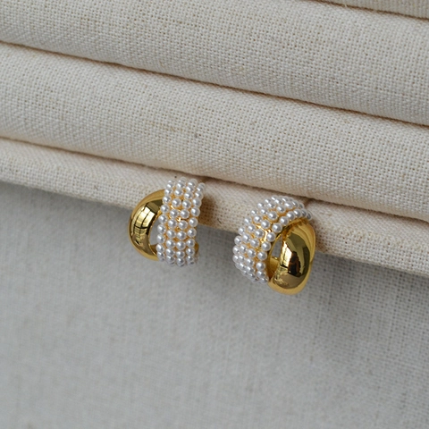 Orecchini a Bottone a Forma di C in Ottone Placcato Oro Vintage Francese Con Perla Artificiale Intarsiata Perno in Argento 925