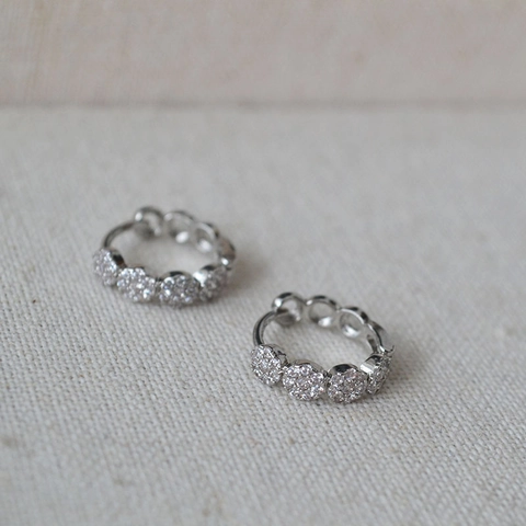 Orecchini a Cerchio Minimalisti Francesi in Ottone con Zirconia Pavé Cavo Rotondo Mini Orecchini Donna Placcati Oro Argento