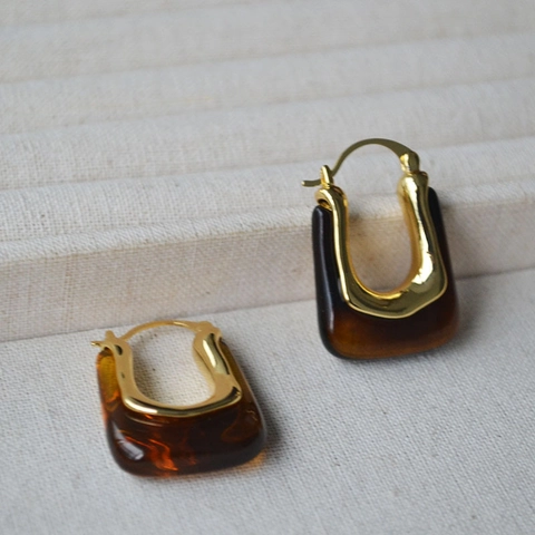 Pendientes de Aro de Resina Ámbar y Cobre Chapado en Oro en Forma de U para Mujer Joyas Geométricas Minimalistas Color Café