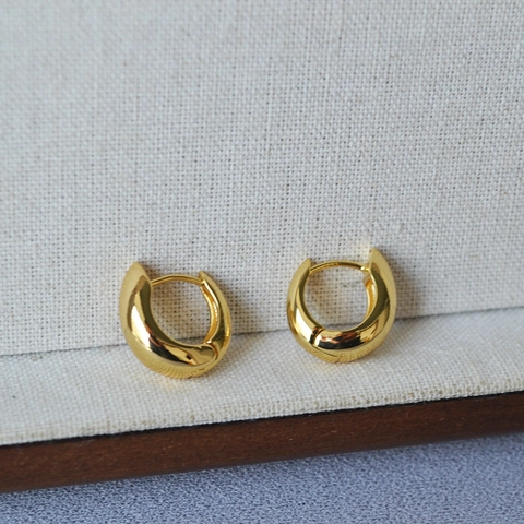 Pendientes de Aro Gruesos Minimalistas Asimétricos Latón Chapado en Oro Poste de Plata de Ley 925 Joyería para Mujer