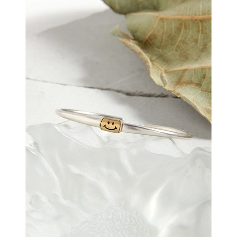 925 Sterlingsilber Smiley Gesicht Offener Armreif Für Damen Einfacher Retro Stil Gold Plattiert Kupfer Akzent Minimalistisches Armband Schmuck Geschenk