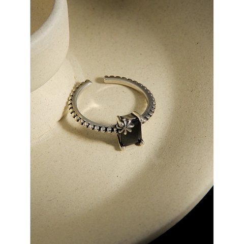 Retro S925 Sterling Silver Black Zirconia Open Ring Beaded Band Flower Detail Adjustable Geometric Ring Jewelry For Women