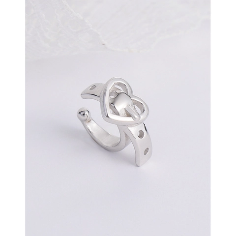 Manguito de Oreja de Plata de Ley S925 Minimalista con Hebilla de Cinturón de Corazón Pendientes de Clip Mujer