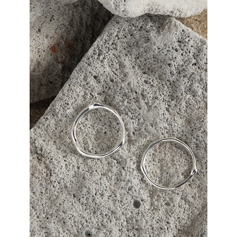 Anello in Argento Sterling 925 Minimalista Metallo Liquido Onda Irregolare Anello da Dito Lucido per Donna Gioielli di Moda