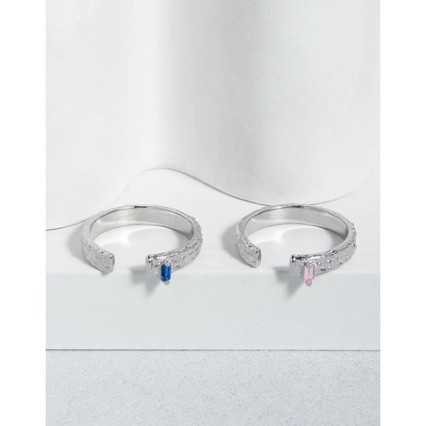 Anillo Abierto de Plata de Ley S925 con Textura Martillada para Mujer Minimalista Incrustado con Circonia Azul Rosa Rectangular Ajustable Joyería