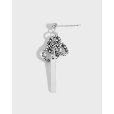 S925 Sterling Silver Snake Pattern Twisted Interlocking Rings Vertical Bar Stud Earring Single Piece Vintage Women Jewelry