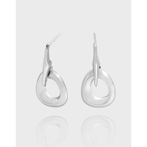 Minimalistische 925 Sterling Zilveren Onregelmatige Geometrische Ring Oorknopjes Voor Dames Gepolijst Vloeibaar Metaaleffect Sieraden