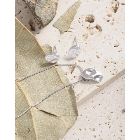 Pendientes de Botón de Plata de Ley 925 Geométricos Irregulares para Mujer Joyería de Oreja de Textura de Metal Líquido