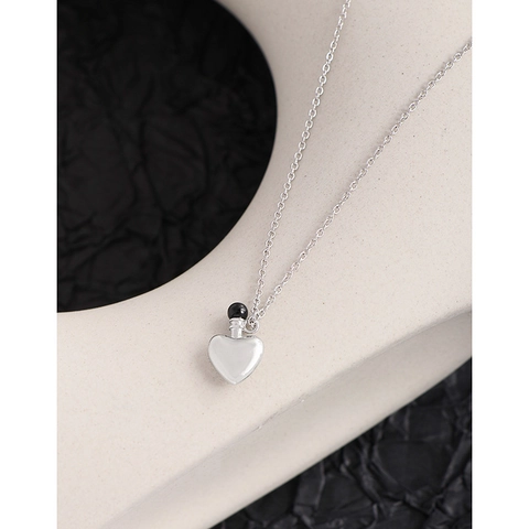 925 Sterling Silver Heart Perfume Bottle Pendant Necklace Black Agate Minimalist INS Style Clavicle Chain Jewelry For Women