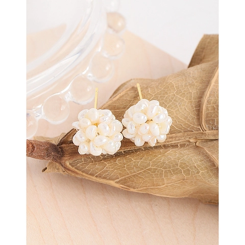 Pendientes de Botón de Plata de Ley S925 Racimo de Perlas Naturales Flor Baño en Oro 18K Joyería Hecha a Mano para Mujer