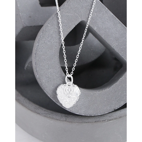 925 Sterling Silver Heart Pendant Necklace For Women Zirconia Inlaid Vintage Embossed Texture Korean Style Clavicle Chain Jewelry