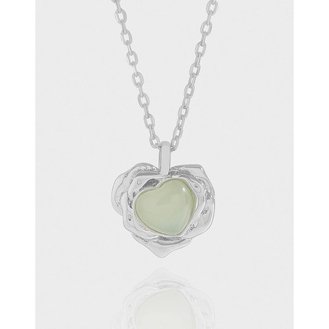 S925 Sterling Silver Heart Pendant Necklace For Women Pleated Texture Light Green Rhinestone Clavicle Chain Korean Jewelry