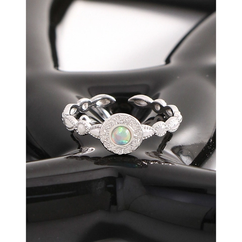 S925 Sterlingsilber Künstlicher Opal Rundscheibe Offener Ring Für Damen Verstellbar Vintage Gehämmertes Band Schmuck Fingerring
