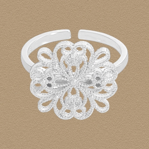 Anillo Abierto Ajustable de Plata de Ley S925 Vintage con Flor Calada para Mujer Joyería de Dedo con Diseño Floral Minimalista