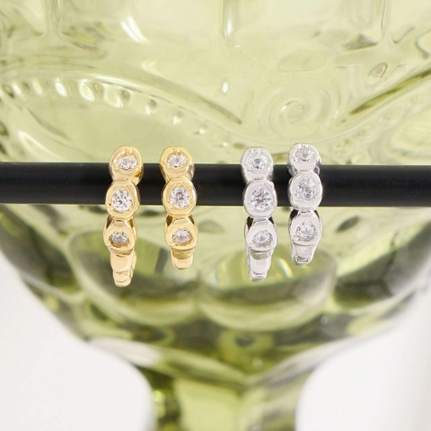 925 Sterling Ασημένια Στρογγυλά Σκουλαρίκια Huggie Hoop για Γυναίκες Μινιμαλιστικά Γεωμετρικά Σκουλαρίκια με Ζιρκόνια Δώρο