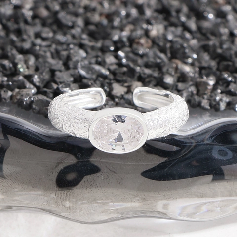 925 Sterlingsilber Verstellbarer Ring Für Damen Minimalist Gehämmerte Textur Oval Zirkonia Fingerring Eleganter Offener Schmuck