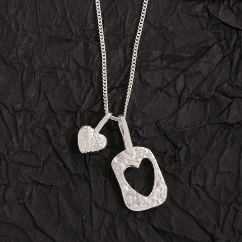 925 Sterlingsilber Doppeltes Herz Anhänger Halskette Für Damen Strukturierte Gehämmerte Karte Schlüsselbeinkette Schmuck Geschenk