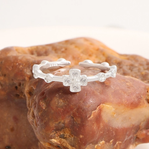 S925 Sterling Silber Kreuz Offener Ring Für Damen Verstellbar Strass Geometrisches Nischen-Design Fingerring High End Modeschmuck
