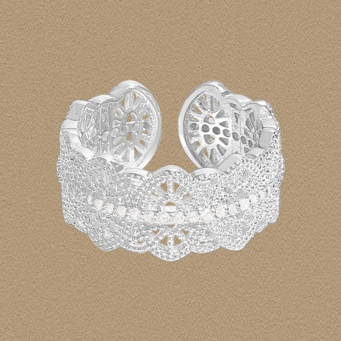 Vintage 925 Sterling Silver Lace Hollow Out Open Ring For Women Adjustable Zirconia Inlaid Geometric Jewelry Finger Ring