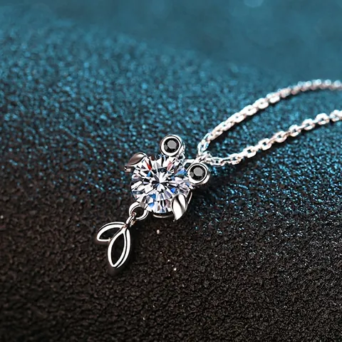 Collana con Ciondolo a Forma di Pesce in Argento Sterling S925 per Donna Elegante Koi Portafortuna Zirconia Gioielli a Forma di Animale