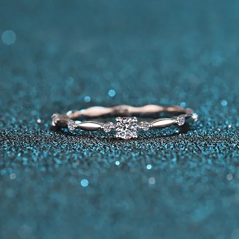 925 Sterlingsilber Moissanit Ring Für Damen 0.1ct Rundschliff Vier-Zinken Welle Olivenzweig Fingerring Hochzeit Party Schmuck
