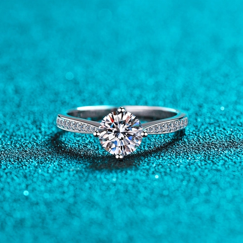 925 Sterling Silver Moissanite Ring For Women Zirconia Round Four Prong Inlaid Engagement Ring Minimalist Fine Jewelry
